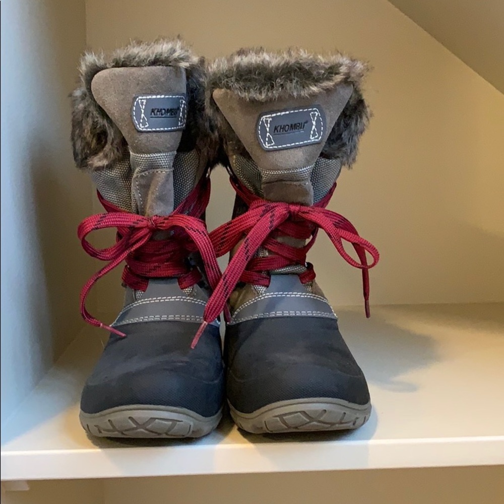 Waterproof boots - Picture 2 of 3